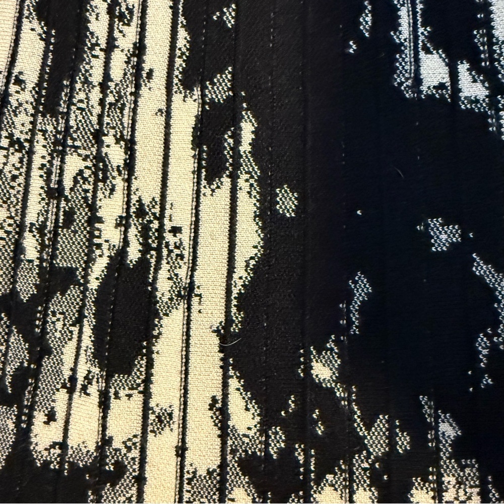 Milano Black and Cream Knit Skirt Abstract Print with Stripes A Line - Picture 2 of 4